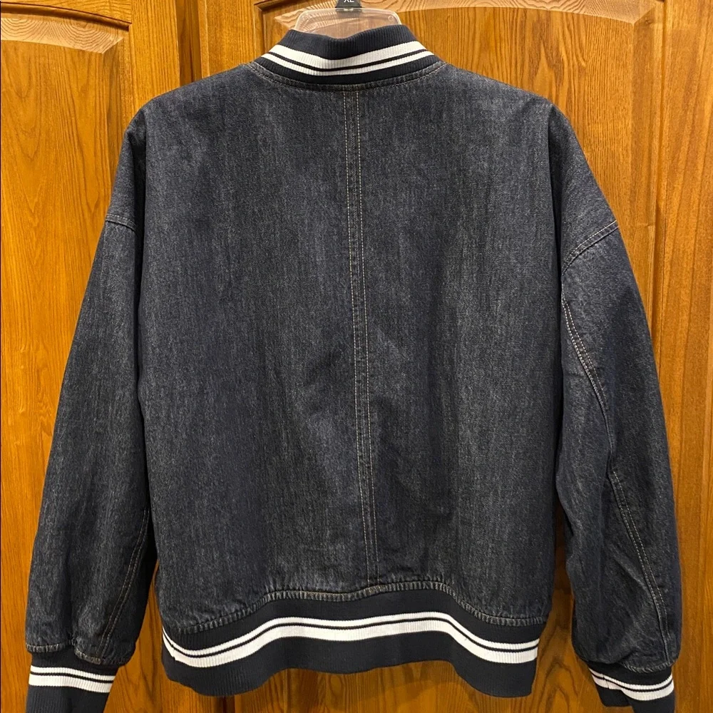 Old Navy Navy Blue Denim Bomber Jacket with White-Trim Ribbing size medium - Picture 5 of 5